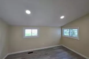 13 Chestnut St, Middletown, NY 10940 - Photo 11