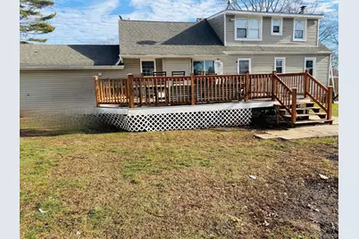 359 Wellwood Drive, Shirley, NY 11967 - Photo 3