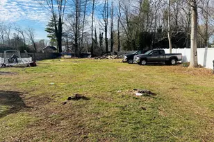 359 Wellwood Dr, Shirley, NY 11967 - Photo 5