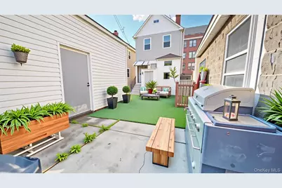 10931 109th Street, Ozone Park, NY 11420 - Photo 25