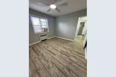 13138 234th Street #Lower, Rosedale, NY 11422 - Photo 9