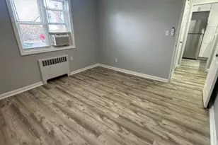 131-38 234th St, Rosedale, NY 11422 - Photo 9