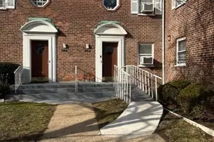 131-38 234th St, Rosedale, NY 11422 - Photo 1