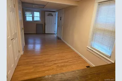 90 Medford Avenue, Patchogue, NY 11772 - Photo 15