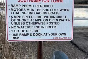 84 Point Rd, Flanders, NY 11901 - Photo 11