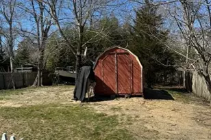 84 Point Rd, Flanders, NY 11901 - Photo 7