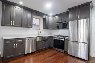 9-24 129th St, College Point, NY 11356 - Photo 3