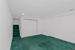 305 Glenbrook Ave, Yonkers, NY 10705 - Photo 27