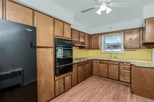 305 Glenbrook Ave, Yonkers, NY 10705 - Photo 17