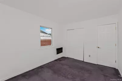 305 Glenbrook Avenue, Yonkers, NY 10705 - Photo 23