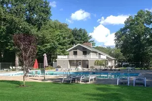 189 Haddon Hollow Ct, Middle Island, NY 11953 - Photo 25