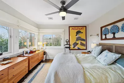 68 Three Mi Hbr Hog Crk Highway, East Hampton, NY 11937 - Photo 7