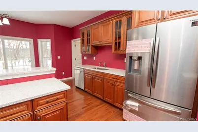 5 Harrier Ridge Drive, Wallkill, NY 12589 - Photo 5