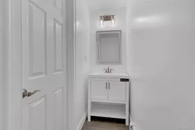 321 Smith Road, Shirley, NY 11967 - Photo 19