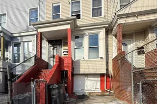 837 Jennings St, Bronx, NY 10459 - Photo 1