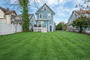 132 Mayflower Ave, New Rochelle, NY 10801 - Photo 17