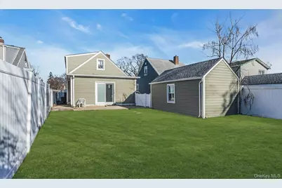 31 Cedar Street, Roosevelt, NY 11575 - Photo 29