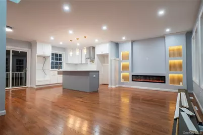 139 Maple Avenue, Bethpage, NY 11714 - Photo 3