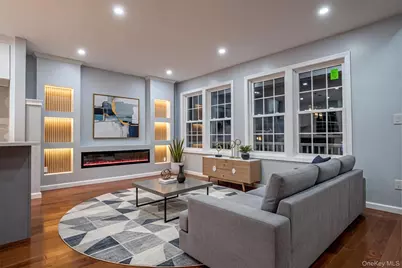 139 Maple Avenue, Bethpage, NY 11714 - Photo 5