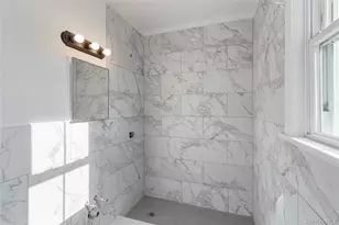 226 Glen Cove Ave, Glen Cove, NY 11542 - Photo 5