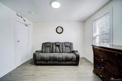 1256 North Avenue #18, Beacon, NY 12508 - Photo 5