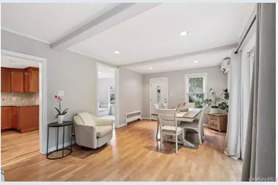 33 Chestnut Street, Pearl River, NY 10965 - Photo 3