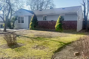 2804 Eagle Ave, Medford, NY 11763 - Photo 5