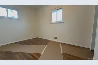 2804 Eagle Avenue, Medford, NY 11763 - Photo 27