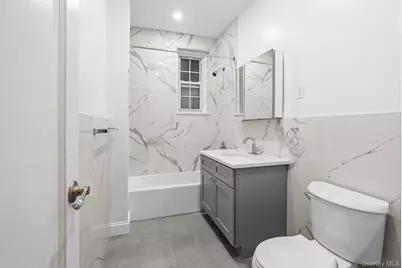 11007 73rd Road #2K, Forest Hills, NY 11375 - Photo 7