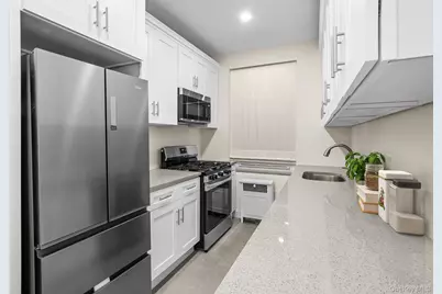 11007 73rd Road #2K, Forest Hills, NY 11375 - Photo 3