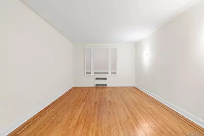 11007 73rd Road #2K, Forest Hills, NY 11375 - Photo 9