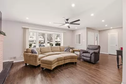 258 Holt Drive, Pearl River, NY 10965 - Photo 9