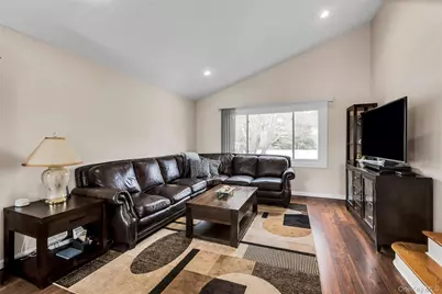 360 Locust Avenue, Oakdale, NY 11769 - Photo 15