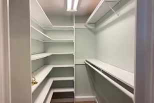 129 Spring Ln, Levittown, NY 11756 - Photo 15