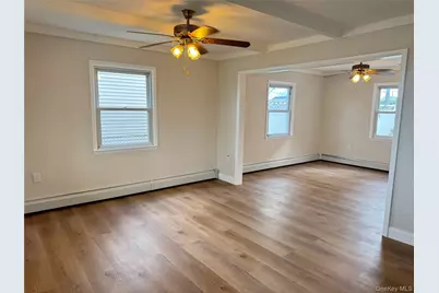 129 Spring Lane, Levittown, NY 11756 - Photo 3