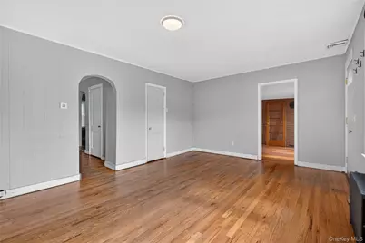 81 Pine Grove Avenue, Kingston, NY 12401 - Photo 9