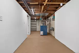 4 Penn Ct, Dix Hills, NY 11746 - Photo 43