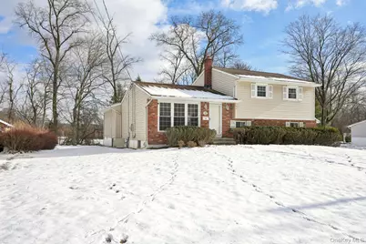 12 Stratford Place, New City, NY 10956 - Photo 3