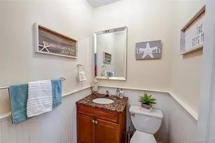 403 Tracy Ln, Patchogue, NY 11772 - Photo 13