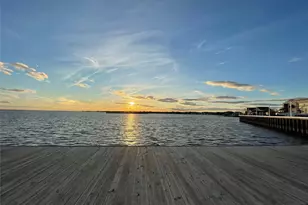 403 Tracy Ln, Patchogue, NY 11772 - Photo 31