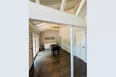 1710 Gull Pond Lane, Greenport, NY 11944 - Photo 5