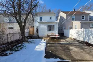 89-25 238th St, Bellerose, NY 11426 - Photo 19