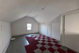 89-25 238th St, Bellerose, NY 11426 - Photo 9