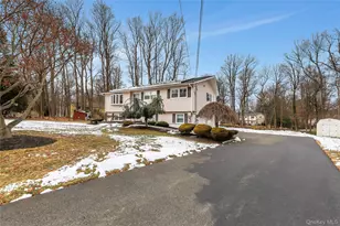 8 Jodi Ln, New City, NY 10956 - Photo 3