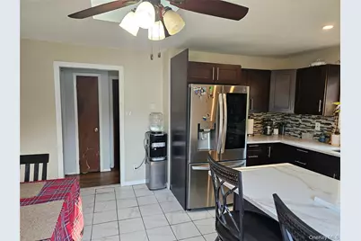 2 Mortell Court, Babylon, NY 11726 - Photo 7
