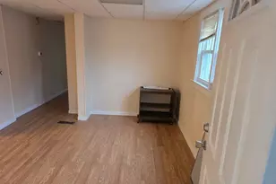 90 Medford Ave, Patchogue, NY 11772 - Photo 15