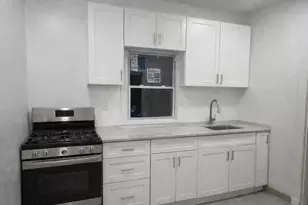 3581 Eastchester Rd, Bronx, NY 10469 - Photo 11