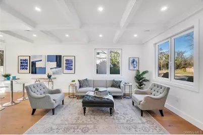 126 Rim Lane, Hicksville, NY 11801 - Photo 7