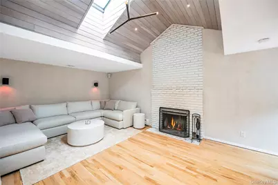 8 Lovell Road, Hampton Bays, NY 11946 - Photo 19