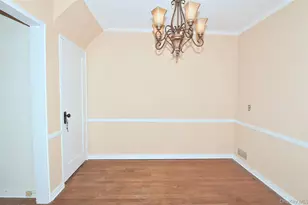 75-16 197th St, Fresh Meadows, NY 11366 - Photo 5